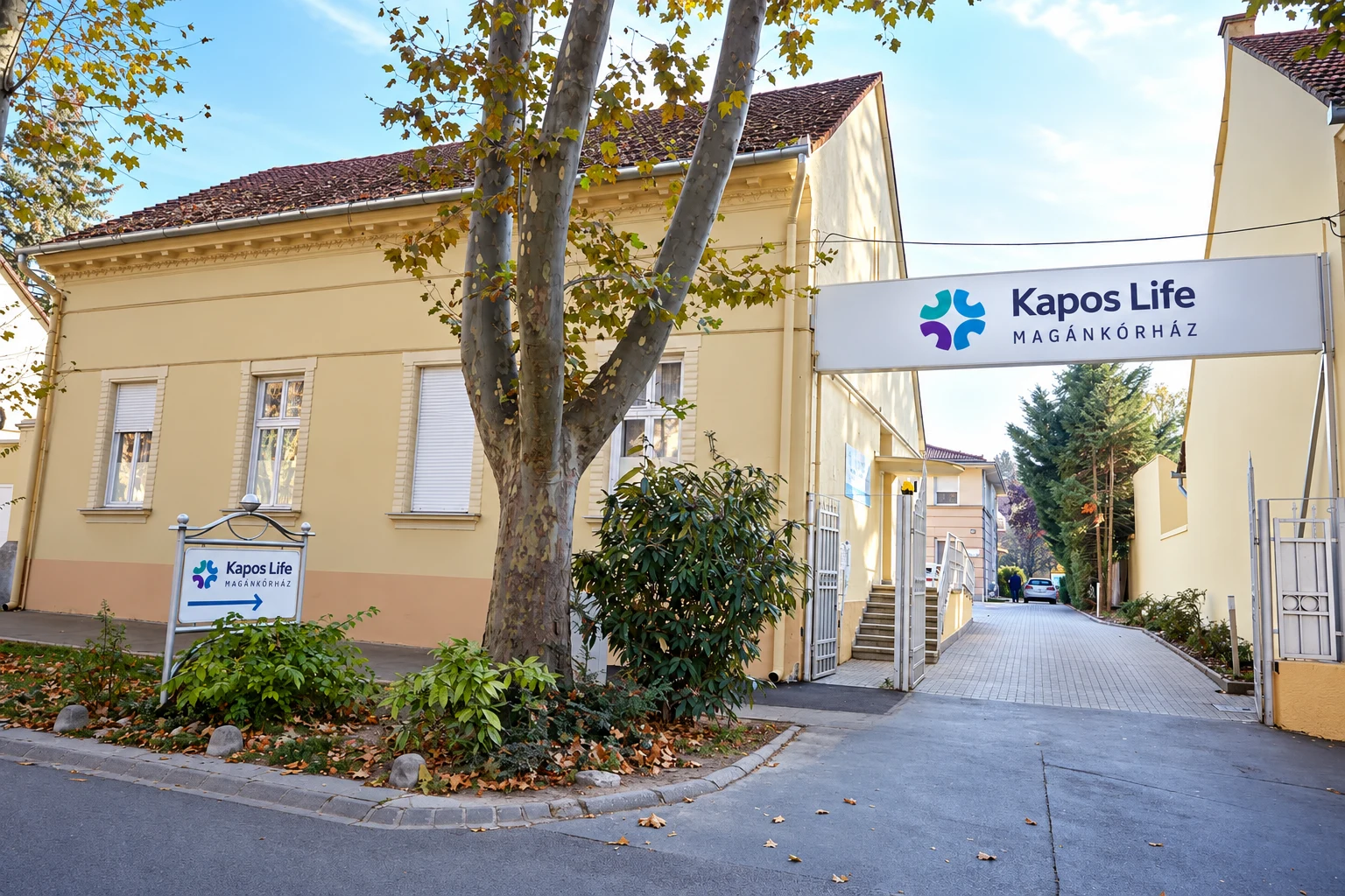 A KaposLife Magánkórház bejárata Kaposváron